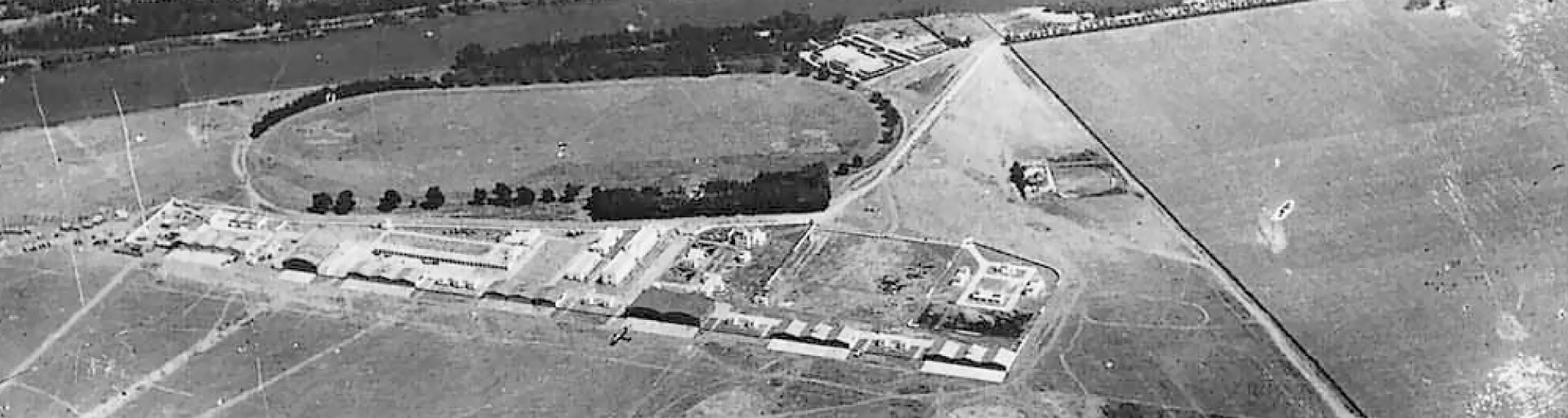 Vista histórica del aeródromo de Tablada