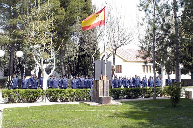 Exaltación de virtudes militares en la Maestranza Aérea de Albacete