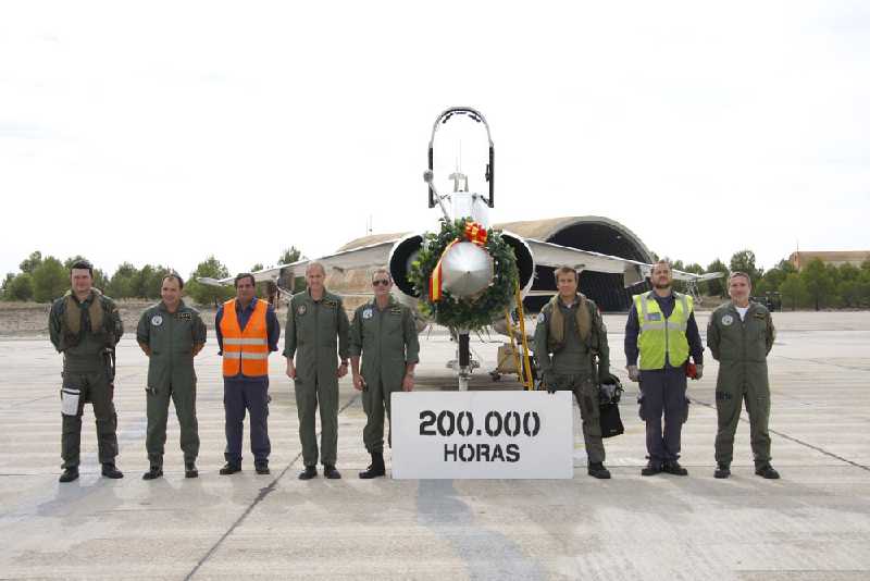Año 2013. Conmemoración de las 200.000 horas de vuelo del F-1