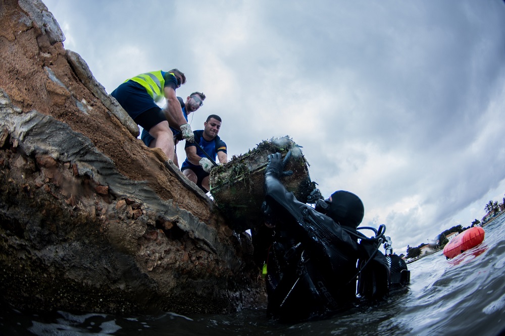 Imagen de I jornada de limpieza de fondos marinos en el Mar Menor