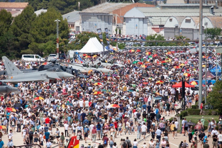 Imagen de El Ala 14 vive su fin de semana grande con motivo de su 50 aniversario