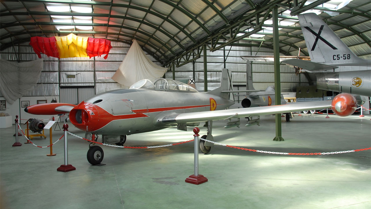 aeronave hangar5