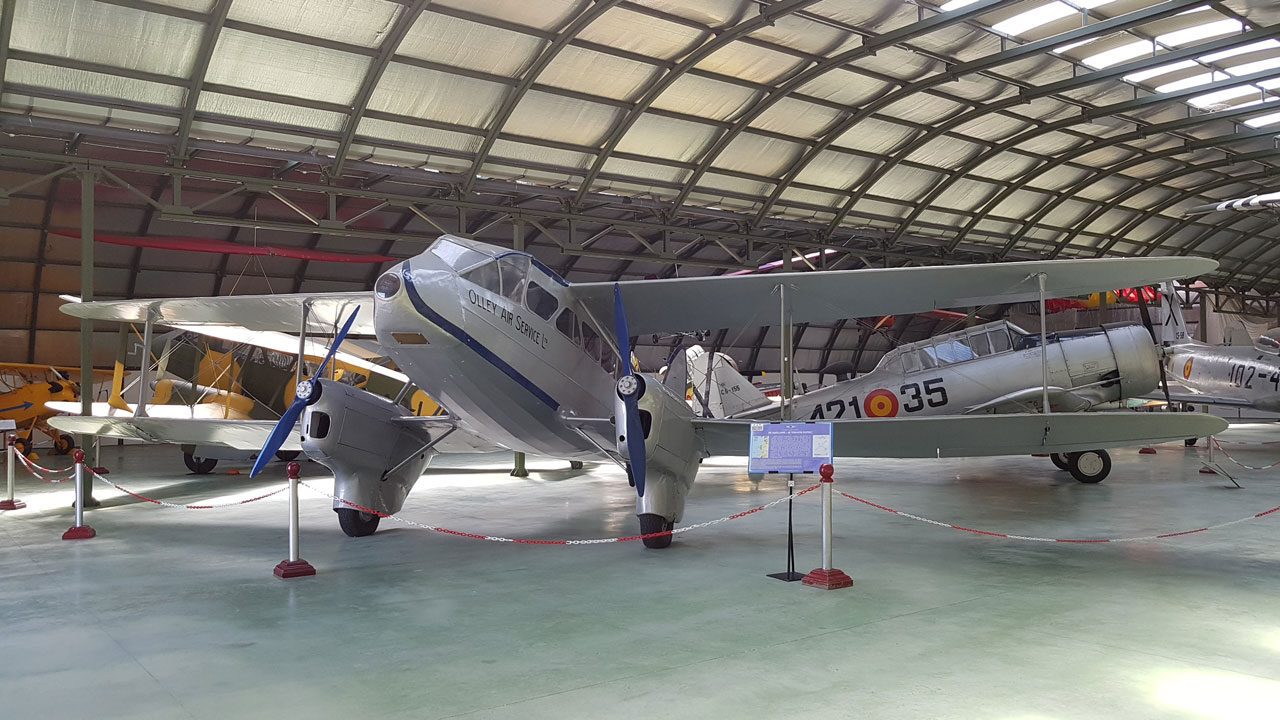 aeronave hangar5