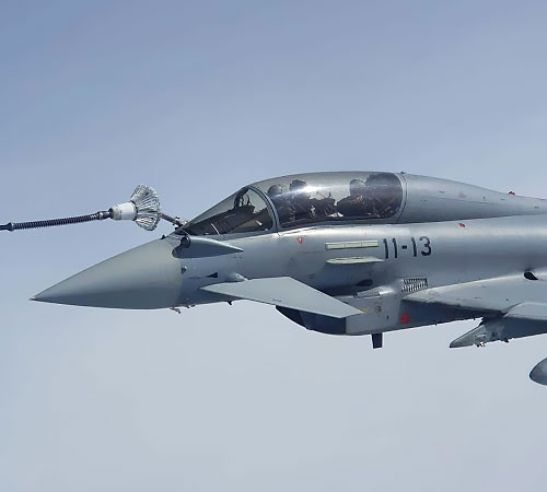 formación F-18